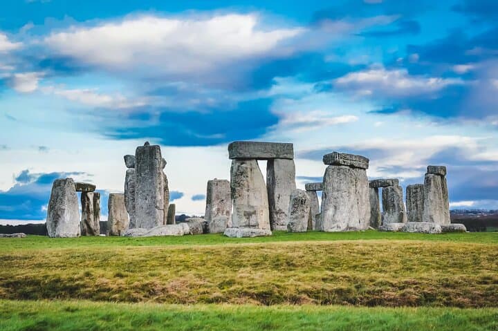 Southampton to Stonehenge and Bath: Private Cruise Transfer and Sightseeing photo 4