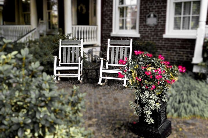 Church Hill Walking Tour with Historian Jane — Colonial Richmond & Patrick Henry Sites photo 2