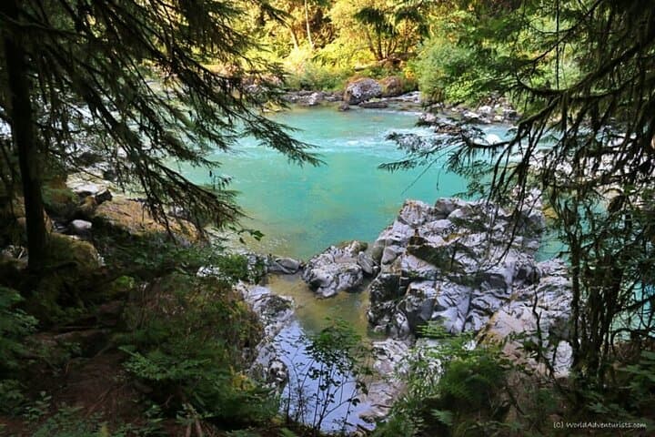 Private Squamish Canyon Sightseeing Tour: Mamquam & Shannon Falls Day Trip from Vancouver