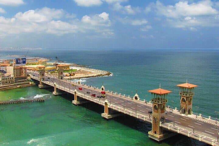 Full-Day Alexandria History Tour: Citadel, Catacombs & Bibliotheca photo 5