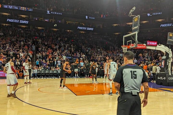 Phoenix Suns Game at Footprint Center: Live NBA Action in Downtown Phoenix photo 5