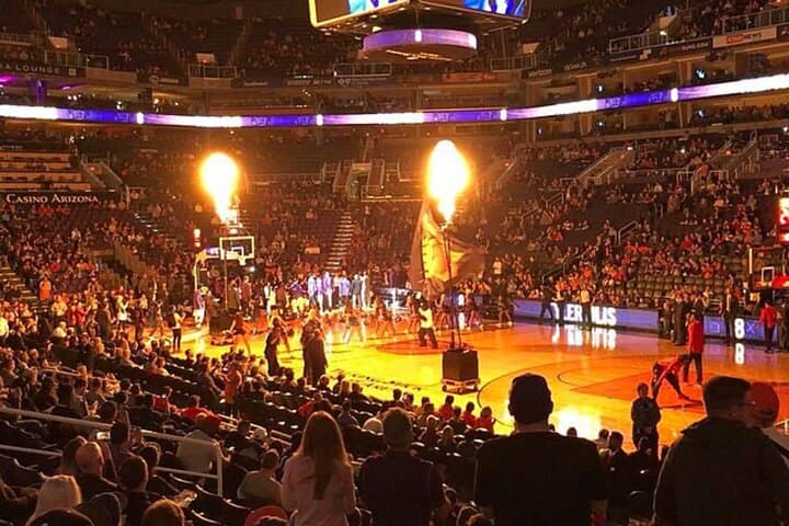 Phoenix Suns Game at Footprint Center: Live NBA Action in Downtown Phoenix photo 6