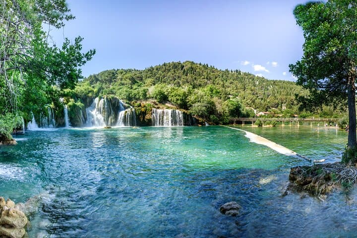Plitvice Lakes Wonder: Private Day Tour from Split to Croatia’s Turquoise Falls
