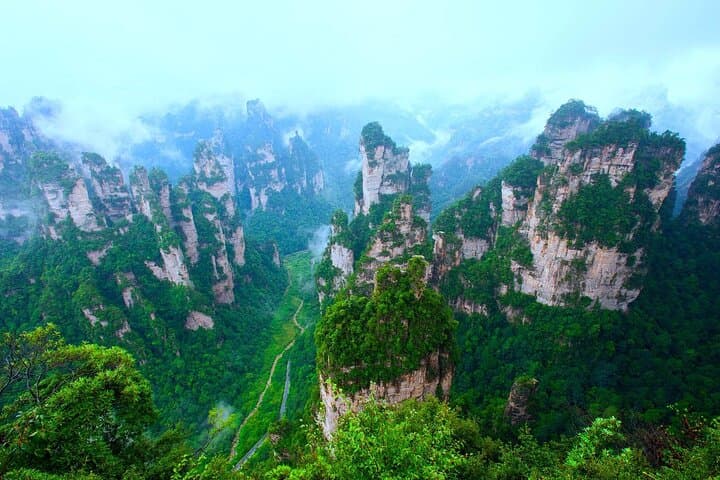 Zhangjiajie in Two Days: Avatar Peaks, Tianmen Mountain & Glass Bridge