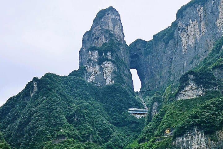 Zhangjiajie in Two Days: Avatar Peaks, Tianmen Mountain & Glass Bridge photo 6