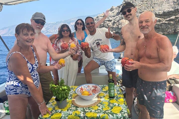 Positano & Amalfi Shared Boat Tour from Sorrento with Onboard Lunch photo 2