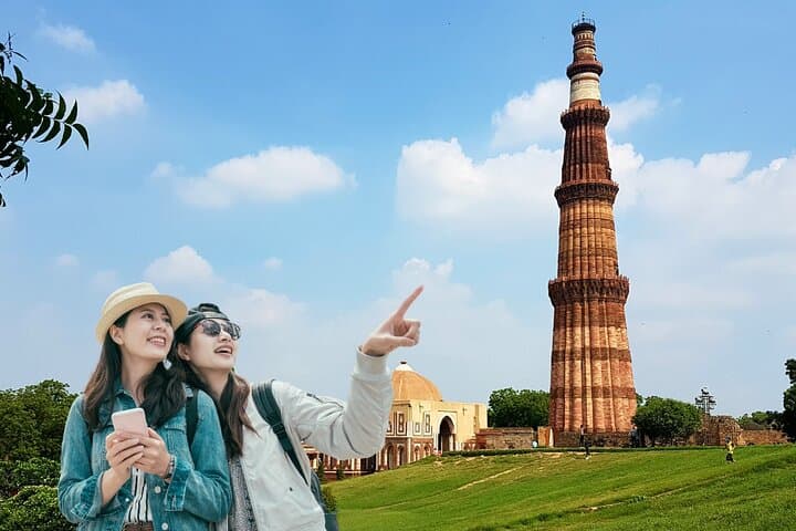 Classic 2-Day Delhi Highlights Tour: Old & New City Sights photo 1