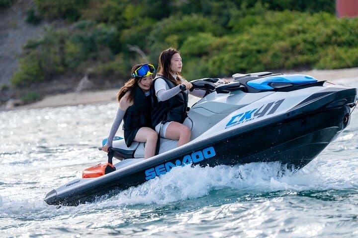 Pattaya Jet Ski Island Hopping & Snorkeling: Half-Day Seadoo Tour to Koh Khram photo 3