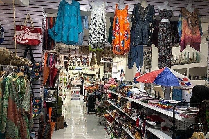 Worldmart Souvenirs Punta Cana — Affordable Local Finds with Round-Trip Transport photo 1