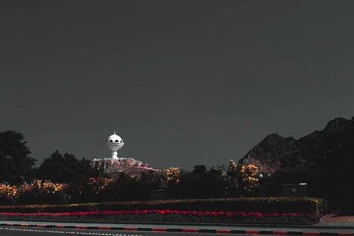 Explore Muscat's Majestic Evening Charms photo 3