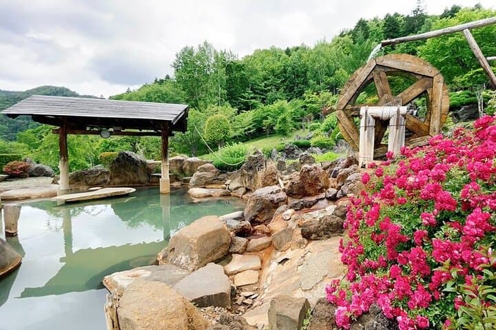 Hoheikyo Onsen Day Trip from Sapporo: All-Season Hot Springs, Nature & Culture
