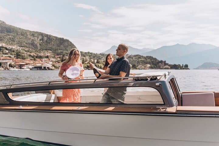 Private 1-Hour Lake Como Cruise from Tremezzina — Bellagio & Lakeside Villas photo 4