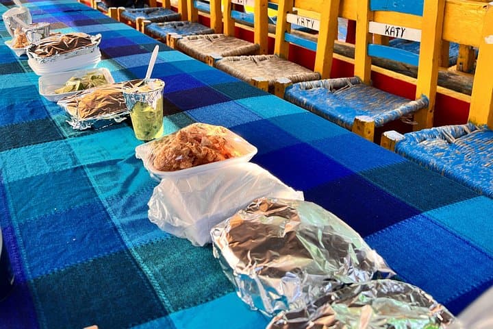Xochimilco Tacos and Tequila: Trajinera Cruise and Coyoacán Walking Tour photo 3