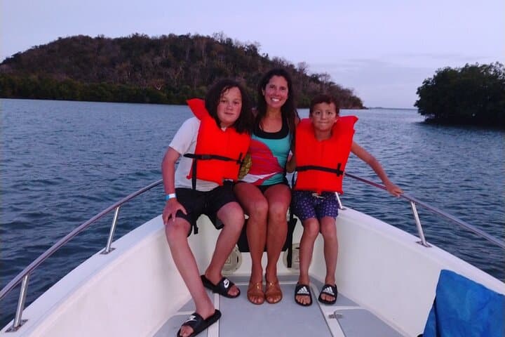 La Parguera Bioluminescent Bay Night Boat Charter with Captain photo 2