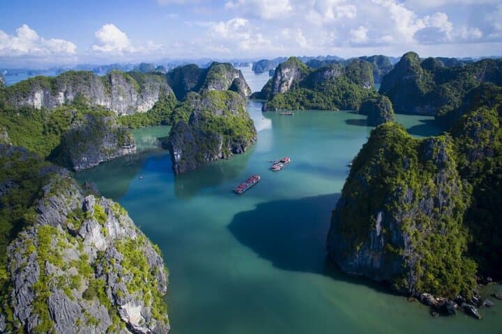 Garden Bay Legend: 2-Day Bai Tu Long Bay Cruise from Hanoi photo 1