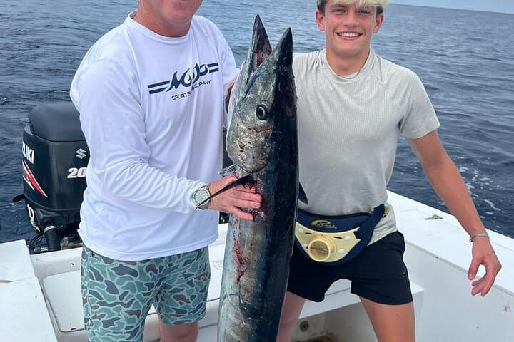 Half-Day Fishing Adventure off Roatán: Deep-Sea Tuna, Mahi & Barracuda photo 5
