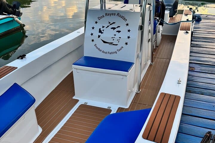 Half-Day Fishing Adventure off Roatán: Deep-Sea Tuna, Mahi & Barracuda photo 2