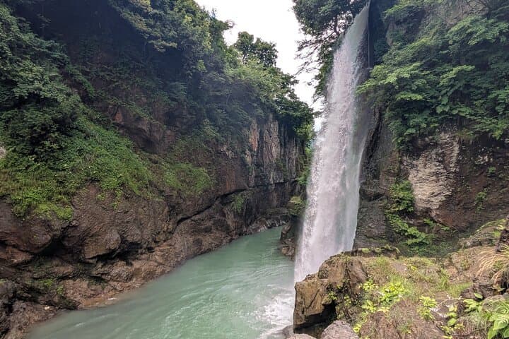 Kanazawa Day Tour: Tedori Gorge, Hakusan White Road & Shirakawa‑go photo 3