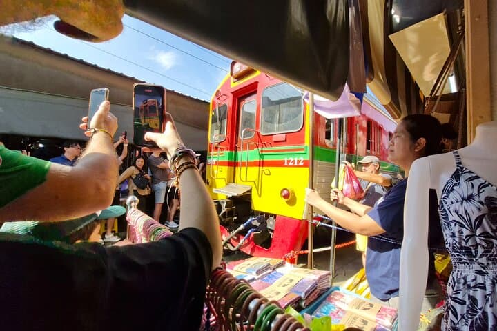 Bangkok Markets Day Tour: Mahachai Fisherman, Mae Klong Railway & Floating Market photo 2