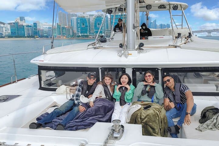 Max Out Busan: One-Day Photo Tour of Haedong Yonggungsa, Blueline Park & Yacht photo 3