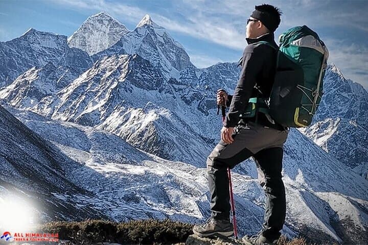14-Day Everest Base Camp Trek: Complete Guide to the Classic Himalayan Route photo 2