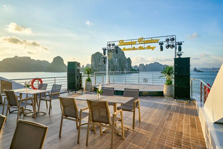 Ultimate Ha Long Bay Luxury Day Cruise from Hanoi — Sung Sot, Titov & Kayaking photo 6