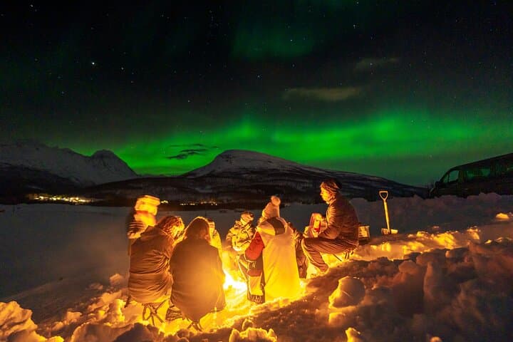 Tromsø Aurora Chase: Small-Group Northern Lights Tour with Warranty photo 3