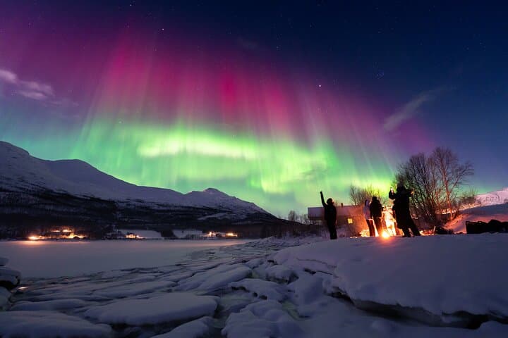 Tromsø Aurora Chase: Small-Group Northern Lights Tour with Warranty photo 4