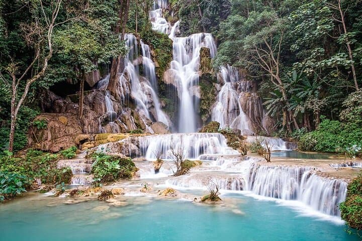 Laos Highlights: 4-Day Journey from Vientiane to Luang Prabang