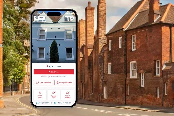 Self-Guided Eton Walking Tour: College, High Street & Riverside History