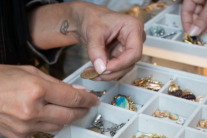 VIP Charm Bar Experience on Music Row — Design Your Own Bracelet in Nashville photo 3