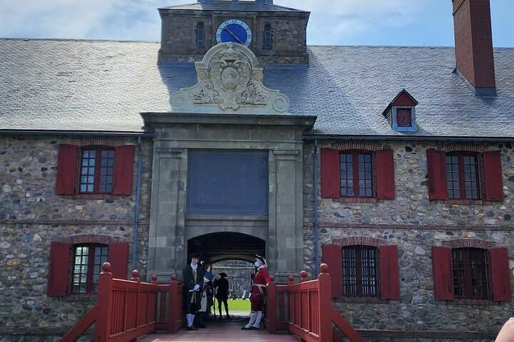 Louisbourg Fortress, Lighthouse and Cliffside Adventure Day Trip from Sydney photo 4