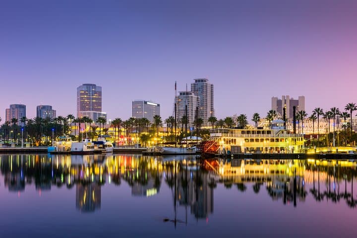 Self-Guided Long Beach Art Walk: App-Led Scavenger Hunt for Groups photo 2