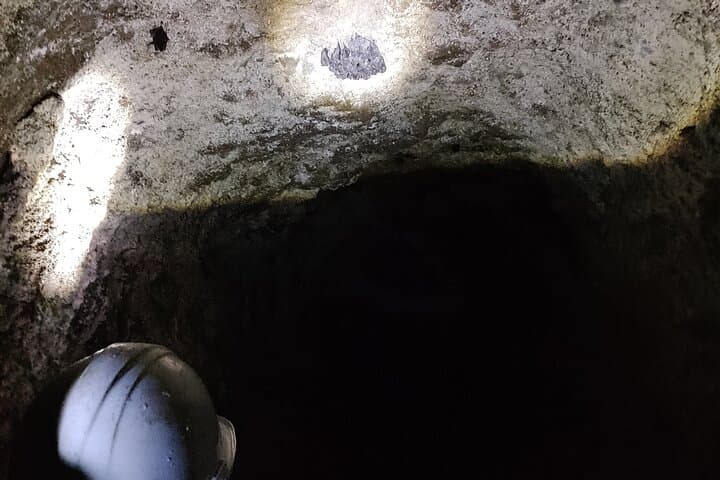 Between Tunnels and Bats: Huasca de Ocampo Evening Bat-Exit Cave Walk photo 2