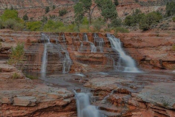 Toquerville Falls 4x4 Jeep Tour — Swim the Upper Falls & Off-Road the Red Desert photo 3
