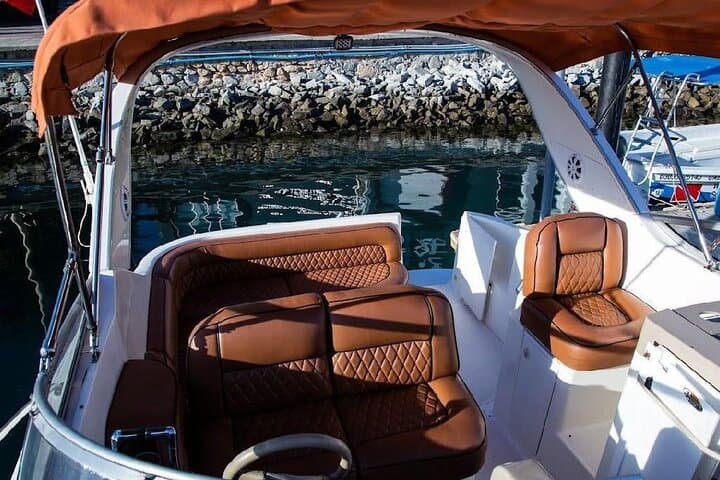 Private 34ft Yacht Charter in Cabo San Lucas — Luxury Bayliner Cruise to The Arch photo 5