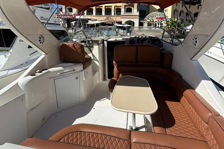 Private 34ft Yacht Charter in Cabo San Lucas — Luxury Bayliner Cruise to The Arch photo 6