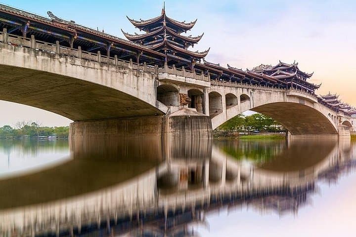 5-Day Jiuzhaigou & Chengdu Adventure — Pandas, Huanglong Pools & Sichuan Hotpot photo 2