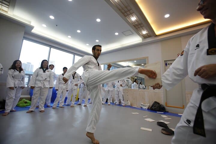 Busan Taekwondo Private Class: Learn Kicks, Break Boards & Earn a Certificate