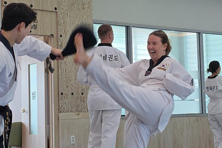 Busan Taekwondo Private Class: Learn Kicks, Break Boards & Earn a Certificate photo 6