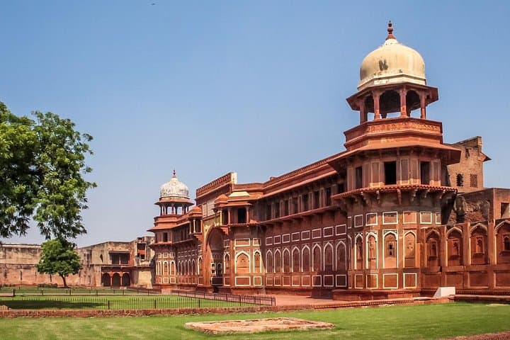 7-Day Golden Triangle & Rajasthan Circuit: Delhi to Udaipur Highlights photo 3