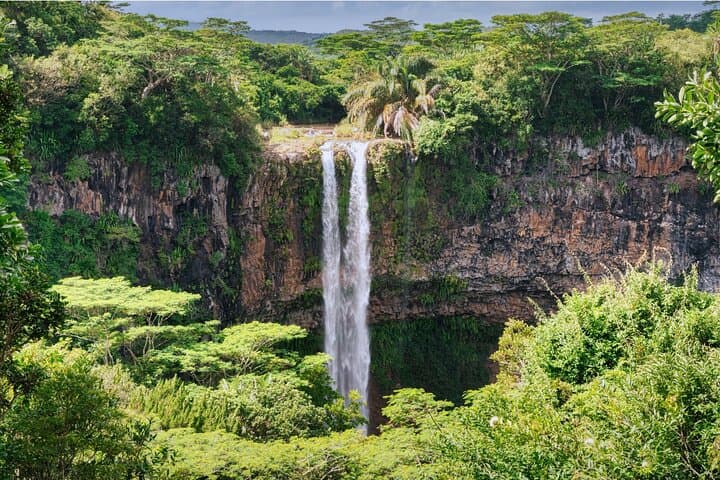 Fly Over Mauritius: Helicopter Sightseeing to the Underwater Waterfall and Le Morne photo 6