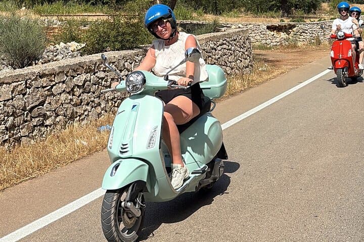 Vespa Coastal Route: Polignano a Mare to Conversano and Monopoli photo 4