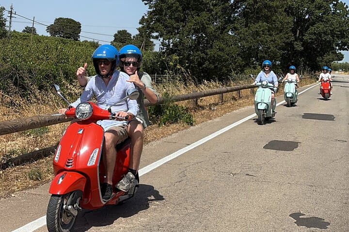Vespa Coastal Route: Polignano a Mare to Conversano and Monopoli photo 3