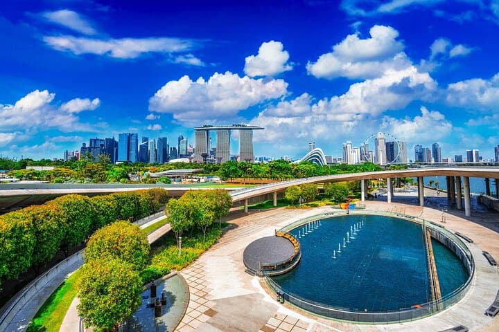 Marina Bay Self-Guided Walking Tour — Audio Guide for 2–3 Hours photo 3