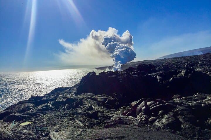 Explore Big Island’s Volcanoes, Waterfalls & Coffee on a Guided Day Tour photo 5