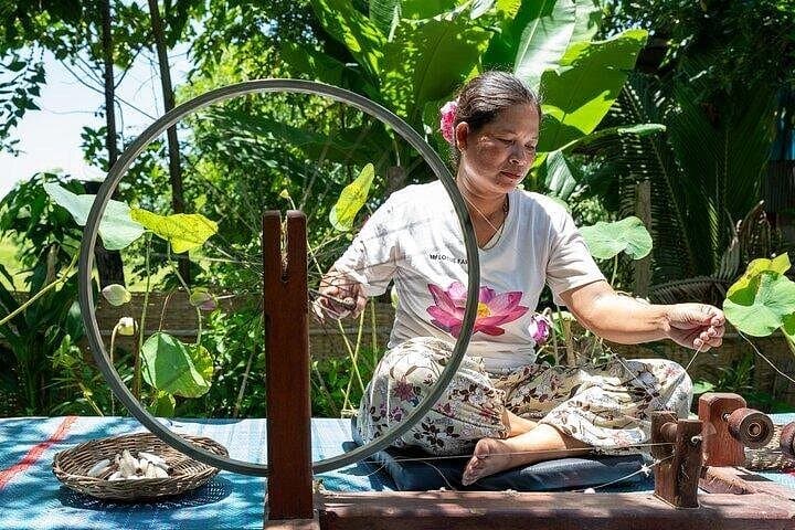 Boeng Pearaing Bird Watching at Tonle Sap: Lotus Farm Wetland Tour from Siem Reap photo 2