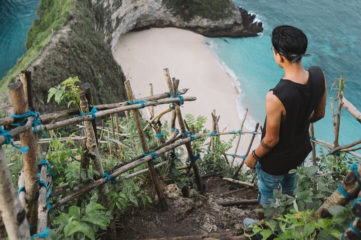 West Nusa Penida Day Tour — Kelingking, Broken Beach & Crystal Bay photo 2