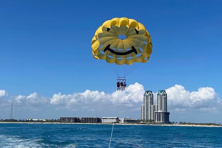 South Padre Island Parasailing: Ocean & Bay Flights Over the Gulf of Mexico photo 2