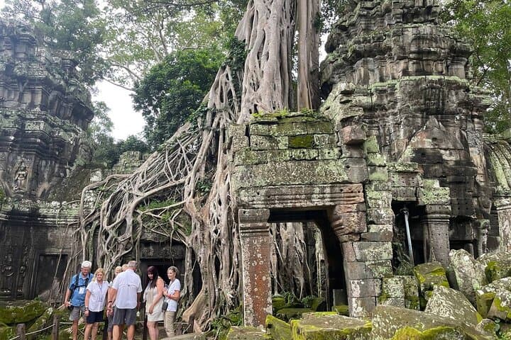 Siem Reap Temple and Waterfall 3-Day Tour: Angkor, Phnom Kulen & Tonle Sap photo 2